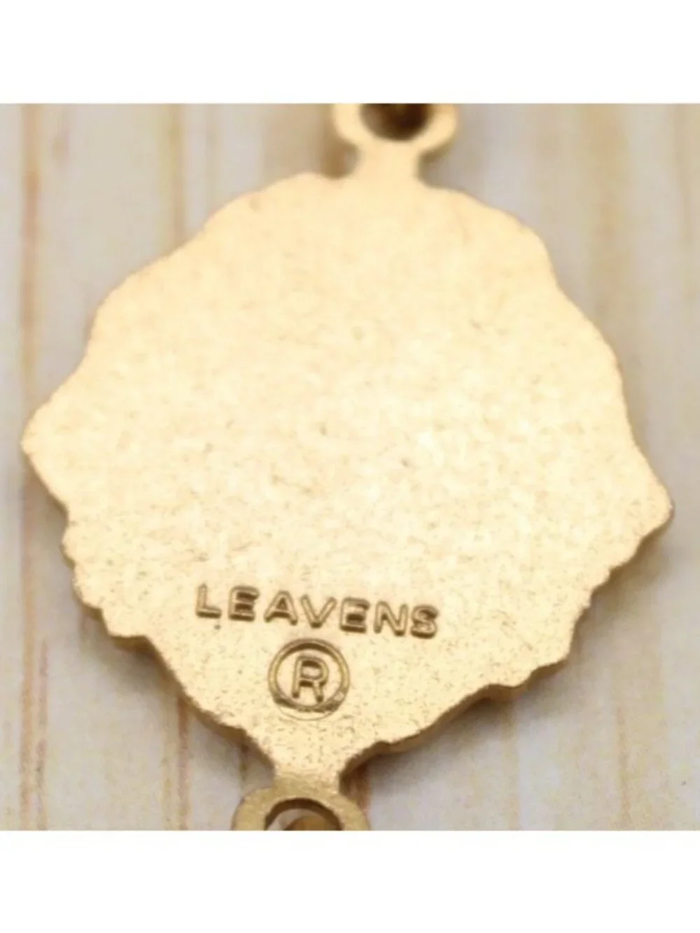 Vtg Leavens Lions Club International Emblem Dual Ring Keychain Medallion Collect